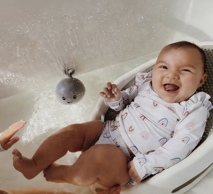 ODEIUN™ Light-Up Whale: The World's Favorite Automatic Induction Bath Toy for Happy Babies
